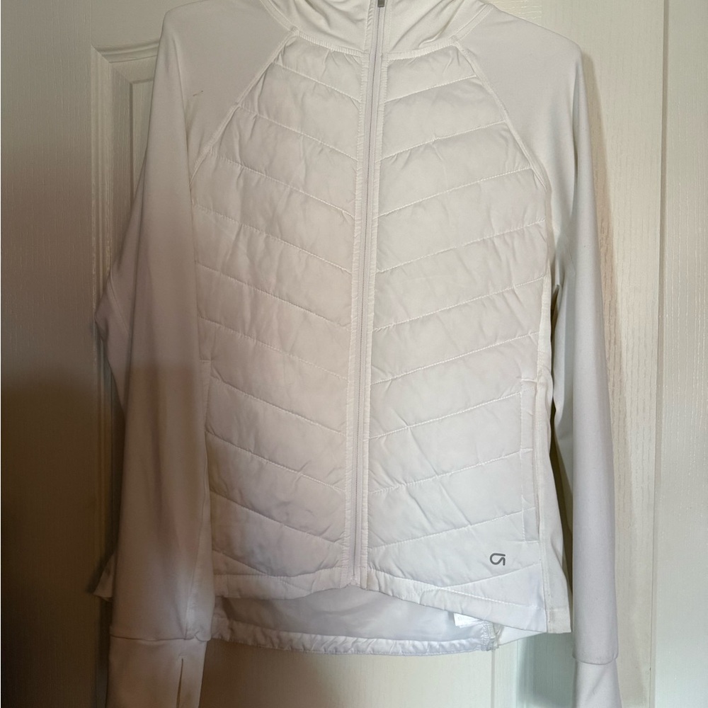 GAP Women's White hybrid puffer Jacket